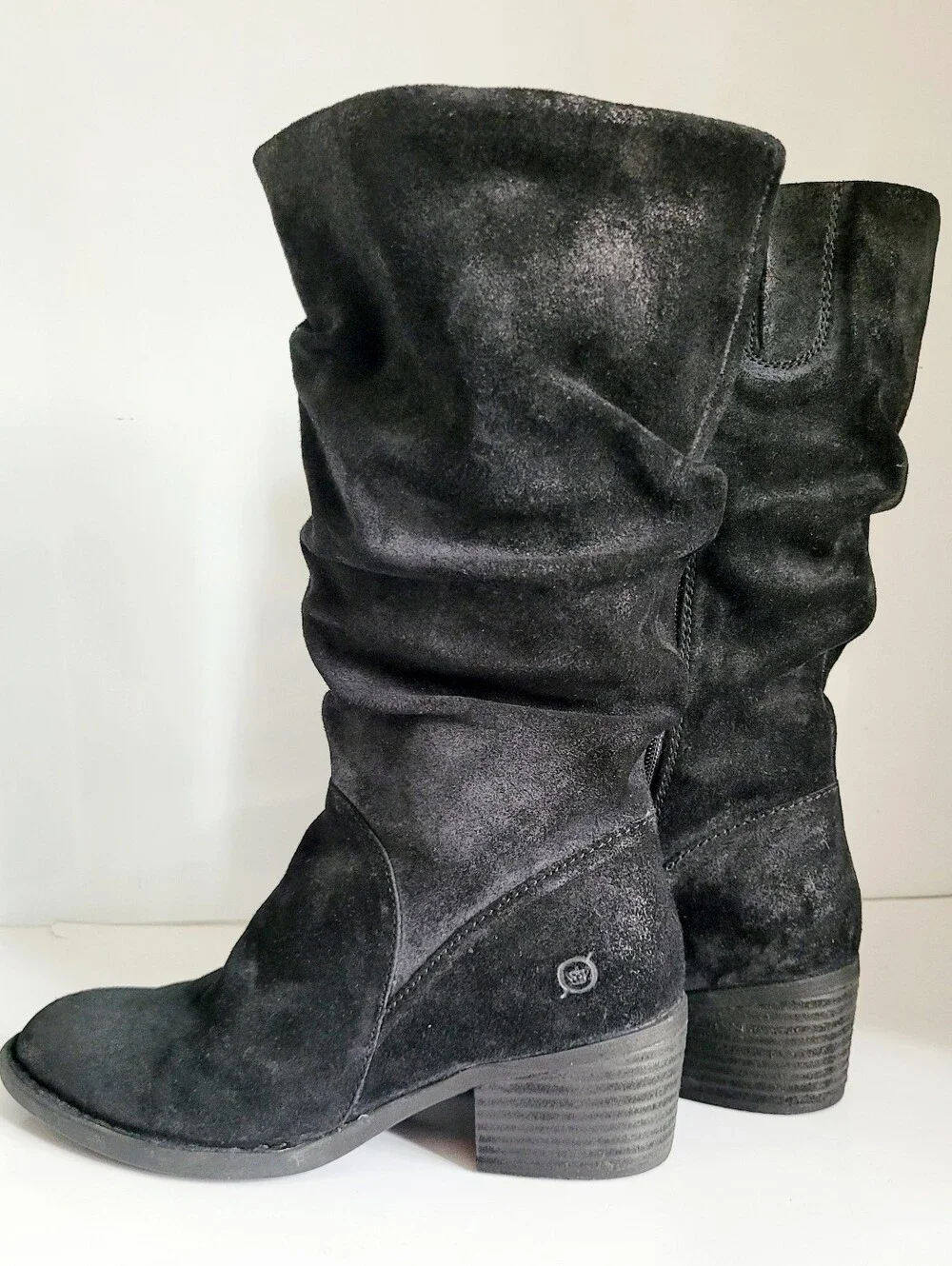 Born chic black